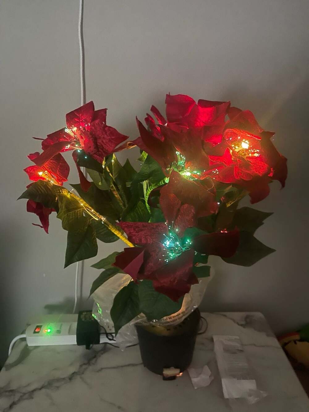 SightSational Fiber Optics 24-inch Fiber Optic Poinsettia Table Piece New Works